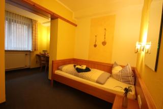 Günstige Zimmer im Spessart - Mespelbrunn - 3