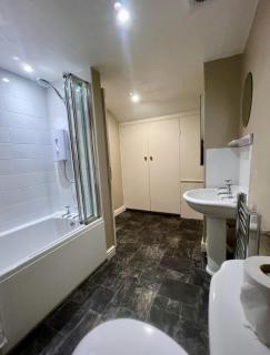 Sir William Hotel - 5
