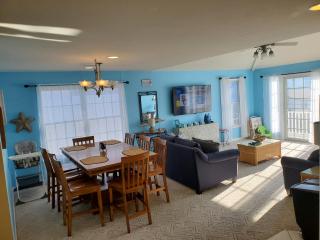 Family Friendly Beach Block Ocean View 3 BR, 2 BA, Condo near Wildwood Crest and Convention Center - Wildwood - 2