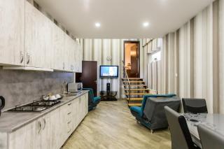 Rustaveli Two Bedroom Apartment - Tbilisi - 4