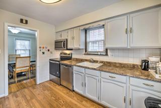 Dearborn Home with Games and Furnished Patio - Dearborn - 5