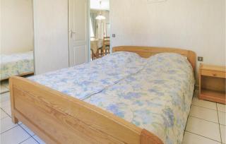 Three-Bedroom Holiday Home In La Tranche Sur Mer - La Tranche-sur-Mer - 6