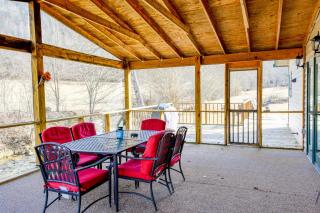 Meadow Creek Manor - Whittier - 8