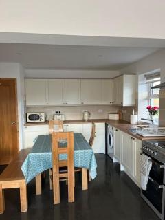 Cottage near Caernarfon, Gwynedd - Llanwnda - 1
