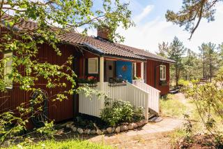 Authentic Swedish family home on the archipelago - 0