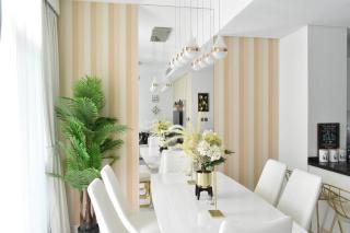 Exquisite Home with Smart Office - 7