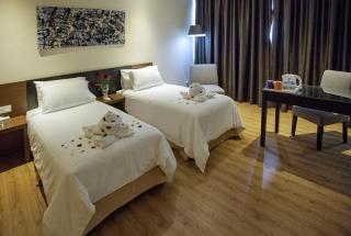 Cathayana Hotel Kuantan - 1