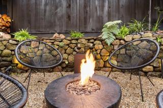 The Black Nest - Hot Tub Romantic Getaway - Guerneville - 6