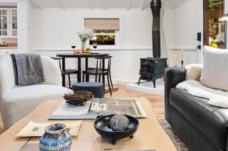 The Black Nest - Hot Tub Romantic Getaway - Guerneville - 1