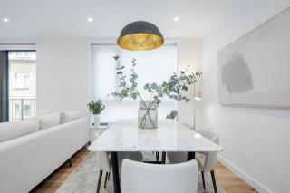 Luxury Central Mayfair Townhouse with A/C 3BR 3BA - London - 8