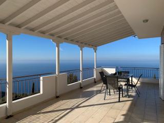 VillAri Lefkas Suites - Exanthia - 3