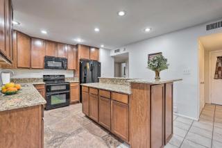 2 Mi to Old Town Scottsdale Home with Pool Table! - 3