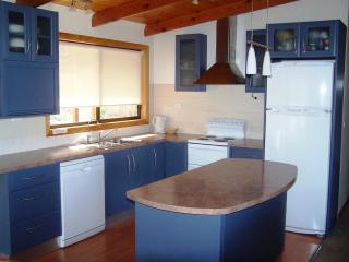 Hazards House - Coles Bay - 6
