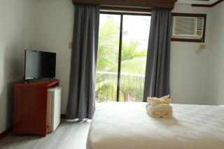 Bohol Plaza Mountain Resort and Restaurant - Dauis - 2