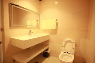 Bohol Plaza Mountain Resort and Restaurant - Dauis - 3