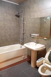 Kingtaiwan Hotel - 1