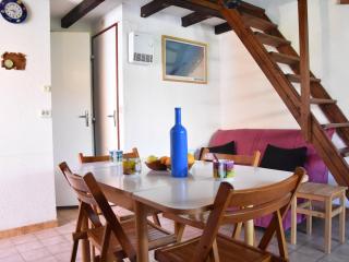 Maison en bord de mer avec terrasse ensoleillée, mezzanine, et parking privé - 4 couchages à Gruissan - FR-1-229-843 - Gruissan - 6