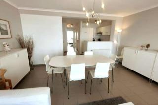 Appartment with beach front sea view - self check-in - 2