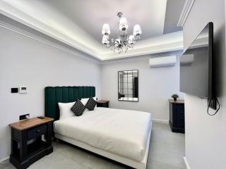 Beautiful 4-Bedroom Townhouse in Sliema - 1