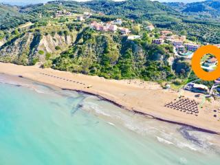 Beachfront Villa Bellevue by DadoVillas - Agios Stefanos - 9