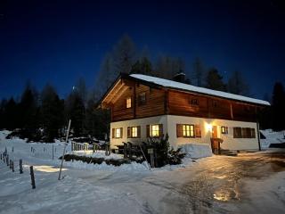 Chalet Neuhofalm Obertauern mit Sauna und Hobbyraum - 0