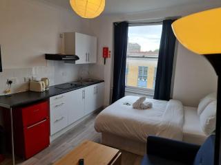 Chic & Modern Studio in Caledonian Rd - 0