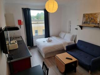 Chic & Modern Studio in Caledonian Rd - 9
