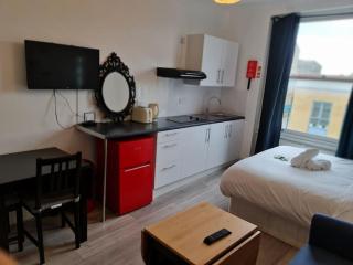 Chic & Modern Studio in Caledonian Rd - 5
