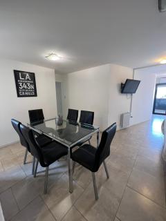 Departamento B° Guemes con cochera - 3
