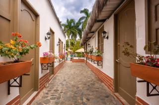 Entre Palmas Casa Hotel - Santa Fe de Antioquia - 8