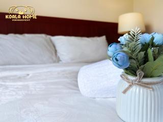 Riviera Hotel by Owner - 7