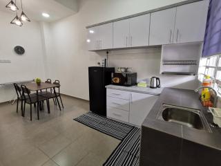 De'Sara Damai Homestay, Kuantan - Kuantan - 1