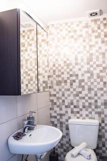 Beautiful, Brand New Apartment with Courtyard. - Heraklio - 3