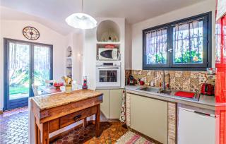 3 Bedroom Gorgeous Home In Grasse - Grasse - 4