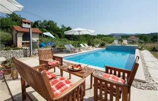 4 Bedroom Amazing Home In Suhac - 4