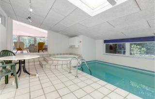 Nice Home In Nexø With Sauna - 1