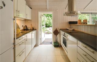 3 Bedroom Gorgeous Home In Askeby - 9