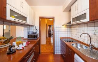 Beautiful Home In Biograd Na Moru - Biograd na Moru - 6