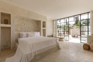 Luxe & Unique honeymoon Bocami Suites- 1 by Azure - Kerobokan - 1