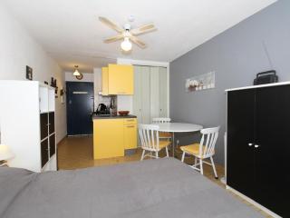 Studio 2* avec Balcon, Parking et Proche Thermes - Balaruc-les-Bains - FR-1-553-100 - 9