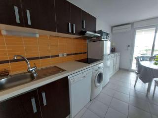 Appartement climatisé 2P cabine, 50m de la plage, parking, loggia, équipements modernes - FR-1-326-747 - Marseillan - 3