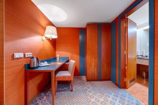 Hotel Duke Romana City Center - Bucharest - 7