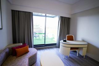 The Grand Nirvana Hotel - 4