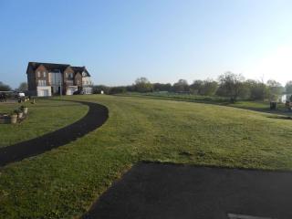 THE LAKE HOUSE: a delightful and peaceful retreat. - Derrymacash - 3