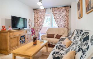 2 Bedroom Amazing Apartment In Marbella - Marbella - 7