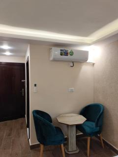 Old Street Apartment - 8