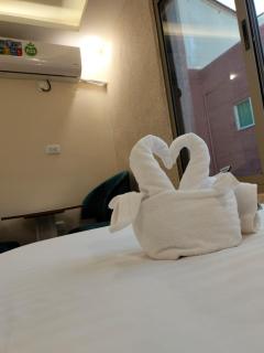 Old Street Apartment - 1