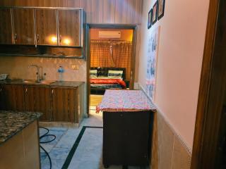 Apartment near to Shaukat khanaam lahore - 1
