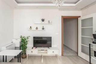İstanbul'un merkezinde Cevahir AVM karşısı 1+1 yeni ev - Istambul - 9