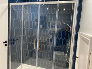 Ridley's Place modern one-bedroom seaside apartment - 4